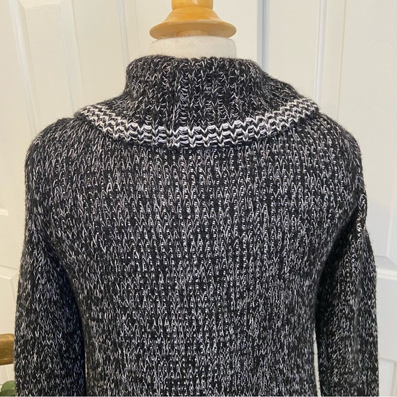 Cascading Cardigan Black White, SO SOFT - Picture 8 of 13